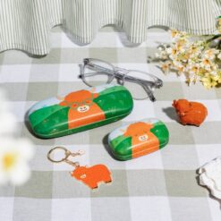 Brilleetui fra Sass&Bell - Med højlandskvæg